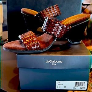 Liz Claiborne flex wedges size 7.5.